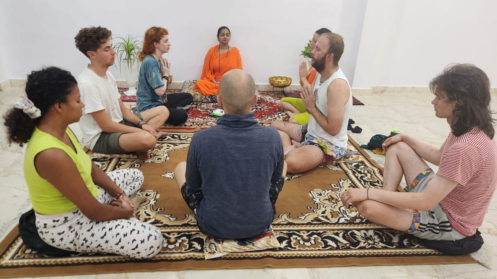 Mantra Meditation||Shri Shri Gita Society